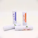 潤唇膏 01.webp